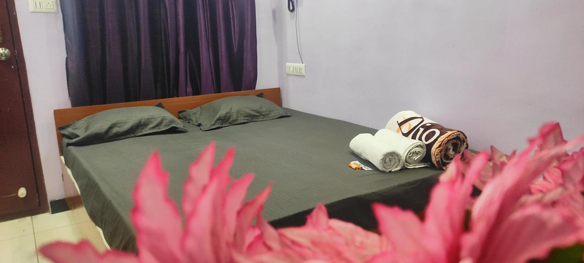 Narasimharaja Puram Adh Amilia Gardens酒店 外观 照片